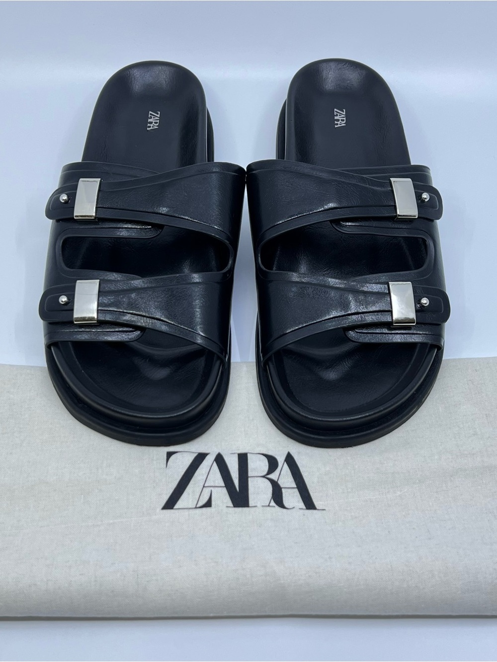 Zara Double Strap Flat Sandal | Black | Size 8 (39)
